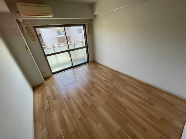 居室・リビング　ゆったり過ごせるリビングです