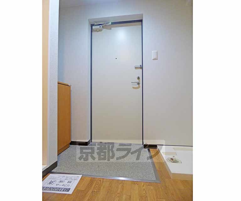 玄関　玄関です。