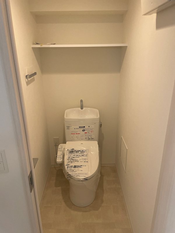 トイレ　201号室
