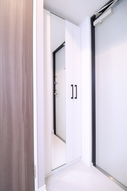 玄関　大型のシューズボックス付き♪