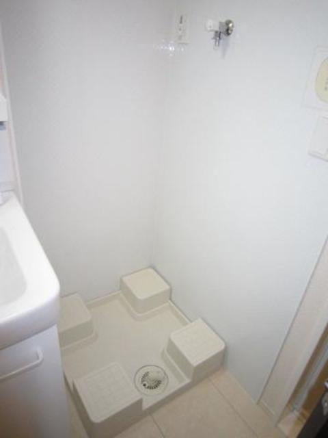 その他部屋・スペース　洗濯機置場