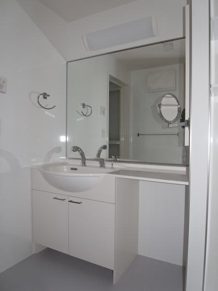 洗面設備　洗面所