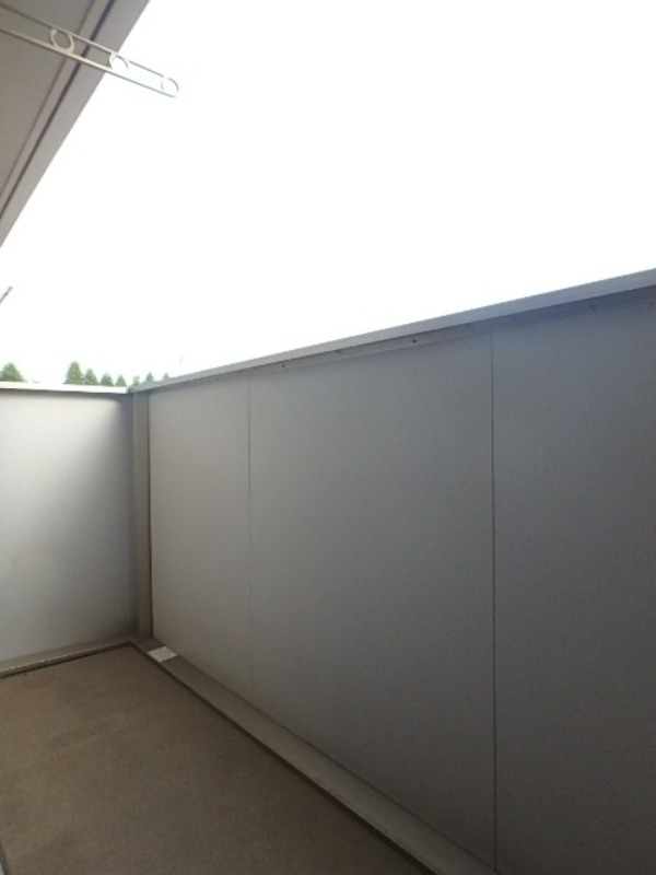 バルコニー　図面と現状に相違がある場合には現状を優先