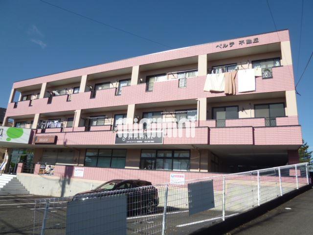 建物外観　南向き日当り良好です。