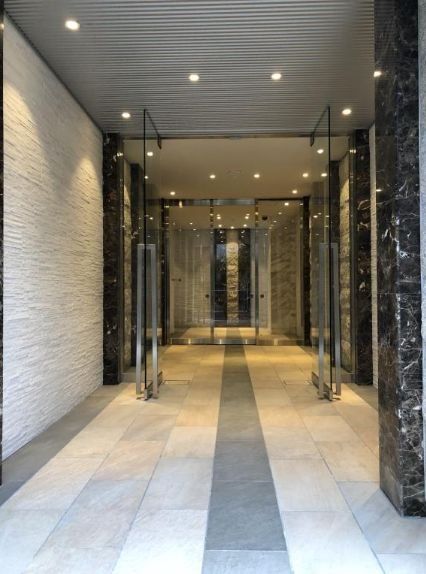 エントランス　エントランス