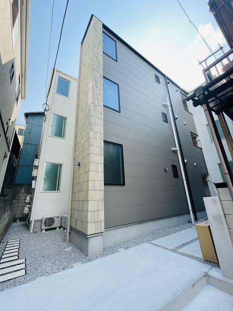 建物外観　敷地内無料駐輪場有！