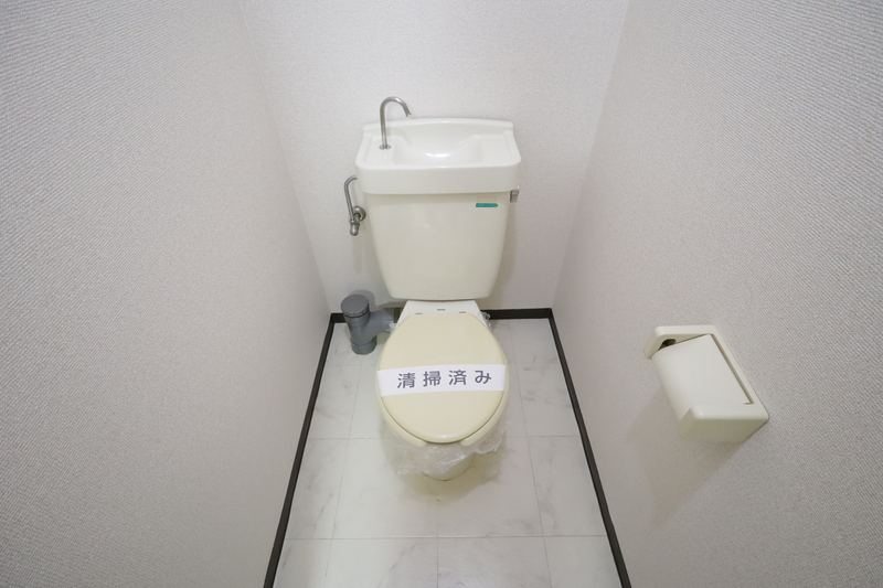トイレ　※別号室写真