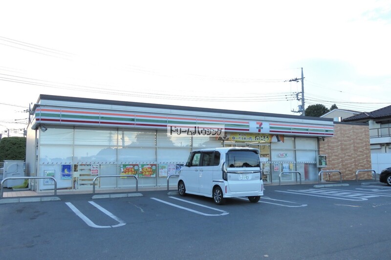 コンビニ　セブンイレブン 所沢亀ヶ谷店（コンビニ）まで822m