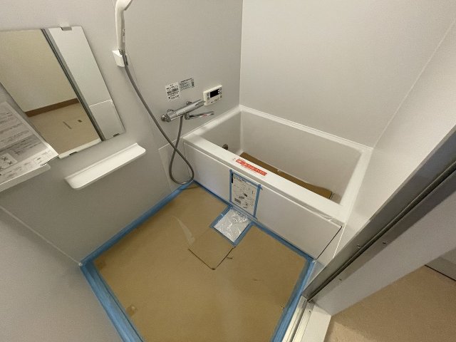 バス・シャワールーム　バストイレセパレートタイプの浴室です！