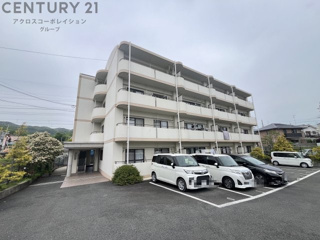 建物外観　駐車場あります！