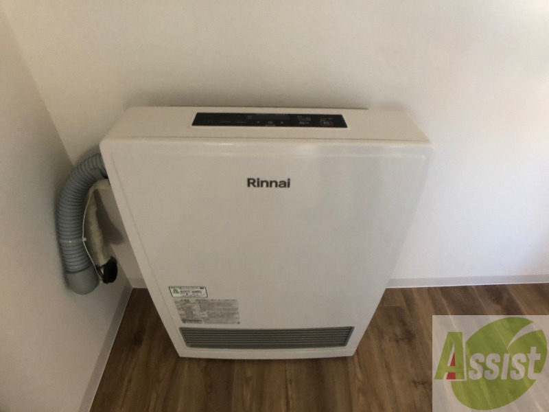 その他　暖房です。冬場の寒い日でも安心ですね～