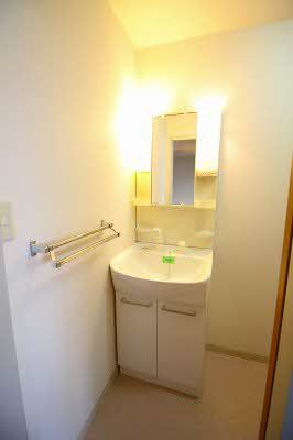 洗面設備　洗髪洗面化粧台