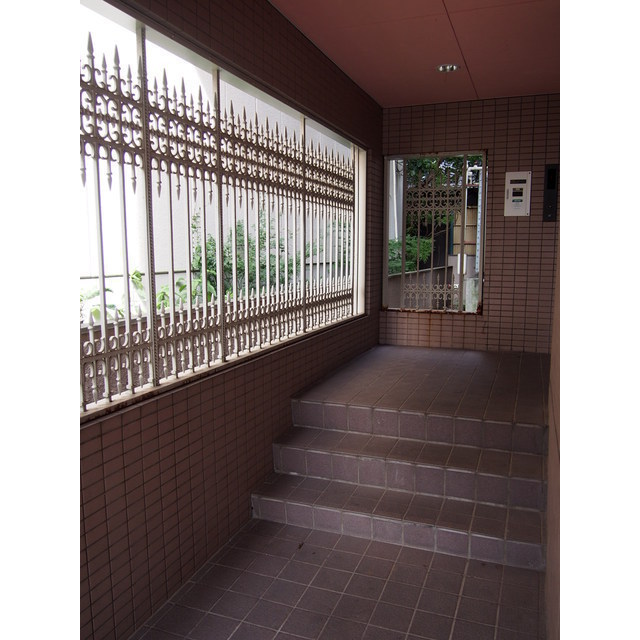 エントランス　エントランス