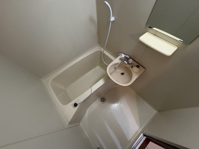 バス・シャワールーム　日々の暮らしに欠かせないお風呂です