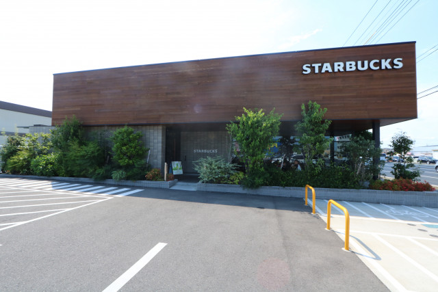 飲食店　スターバックスコーヒー　宇都宮西川田店（飲食店）まで1100m