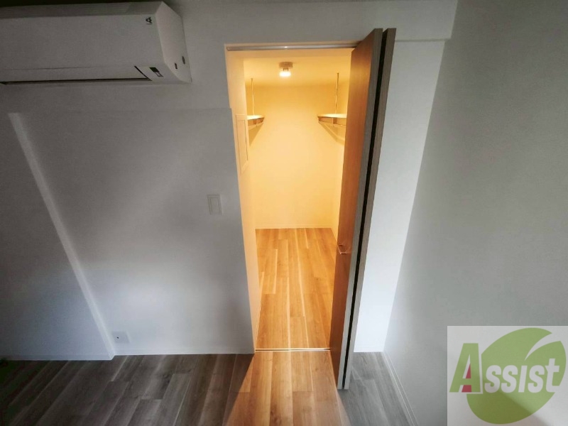 収納　嬉しいウォークインクローゼット仕様です！！