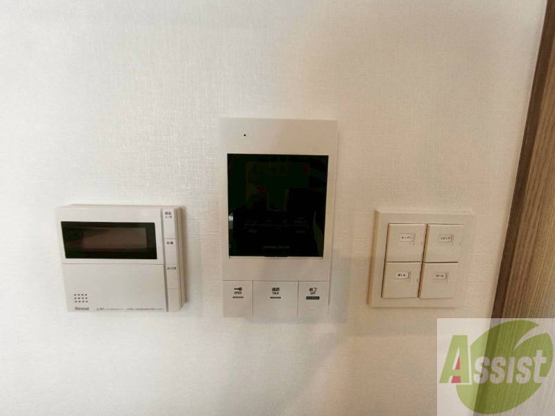 セキュリティ　モニタ付インターホンでセキュリティ面も安心です。