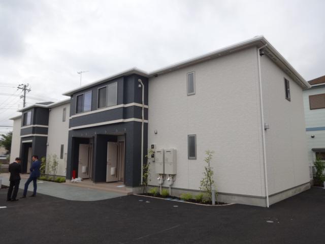 建物外観　外観写真（昼）