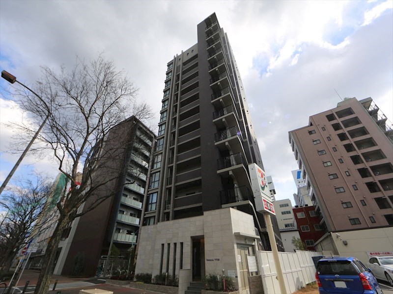 建物外観　外観　オートロック　宅配ＢＯＸ　防犯カメラ