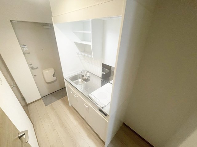 キッチン　お掃除しやすい人気のIHコンロ♪