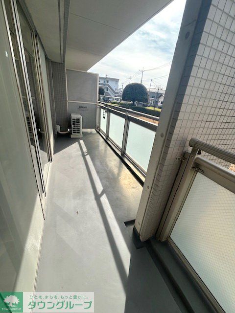 バルコニー　バルコニー