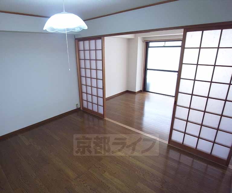 居室・リビング　２部屋を分けることが可能です