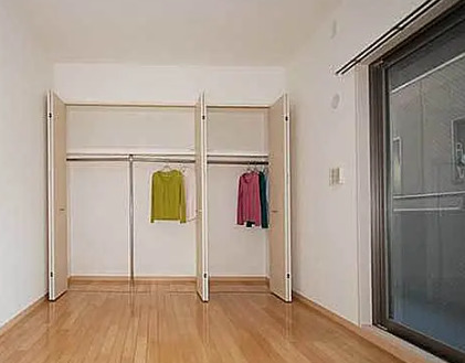 収納　写真は同タイプ住居です