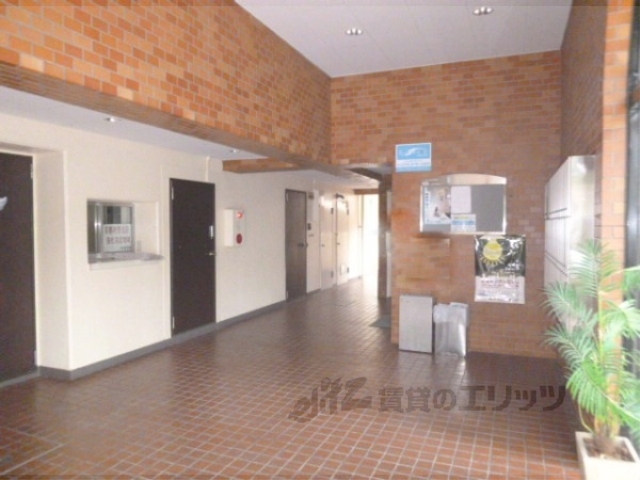 ロビー　ロビー