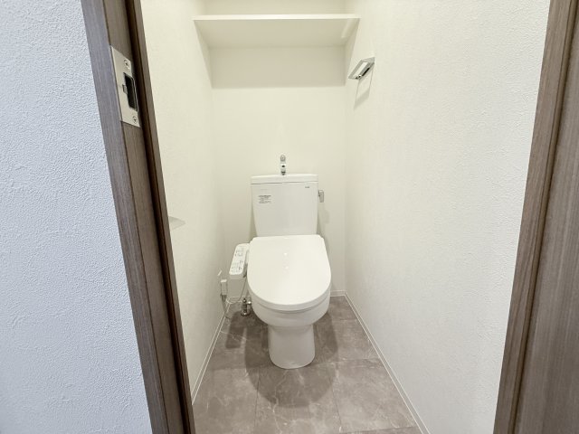 トイレ　同一タイプです。