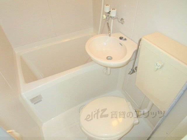 バス・シャワールーム　ユニットバス