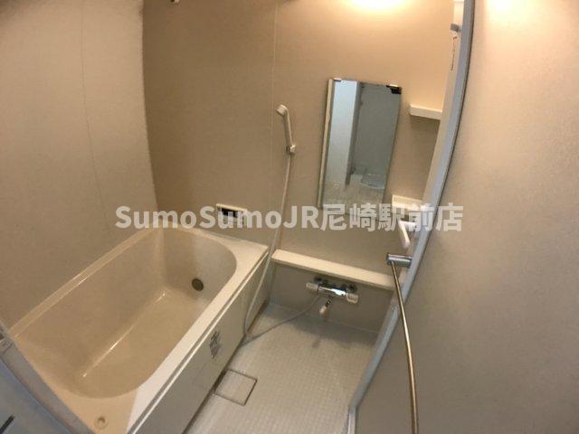 バス・シャワールーム　日々の疲れを癒すお風呂付です