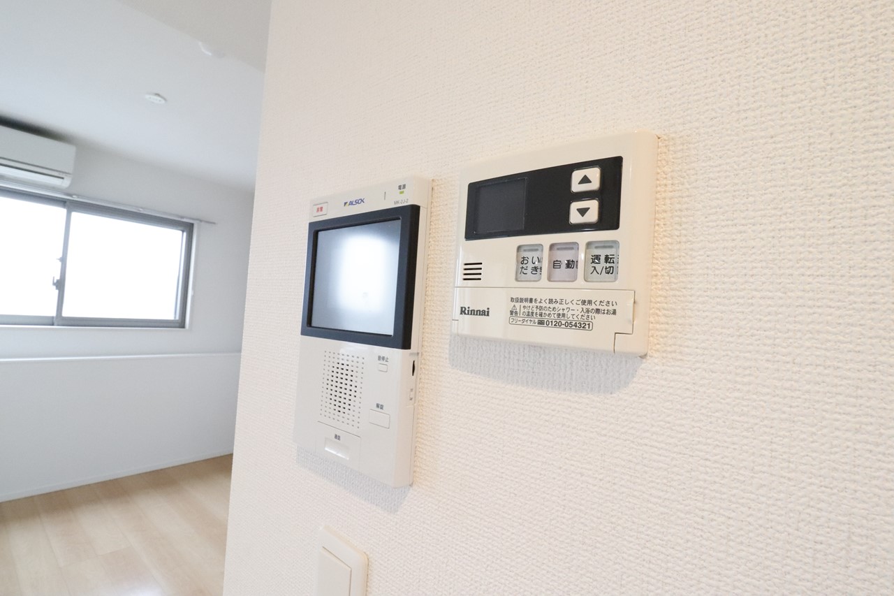 セキュリティ　※同物件、別部屋の写真です。