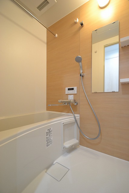 バス・シャワールーム　※同シリーズ物件参考写真