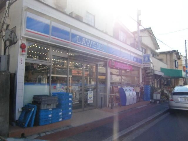 コンビニ　ローソン（コンビニ）まで360m