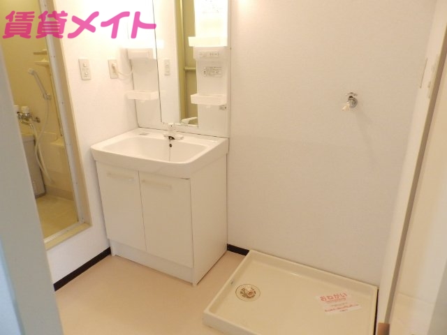 洗面設備　同物件別室参照