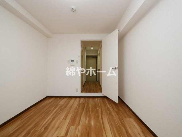 その他部屋・スペース　落ち着いて過ごせるお部屋なので、寝室にいかがでしょうか