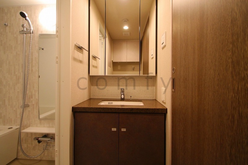 洗面設備　独立洗面台