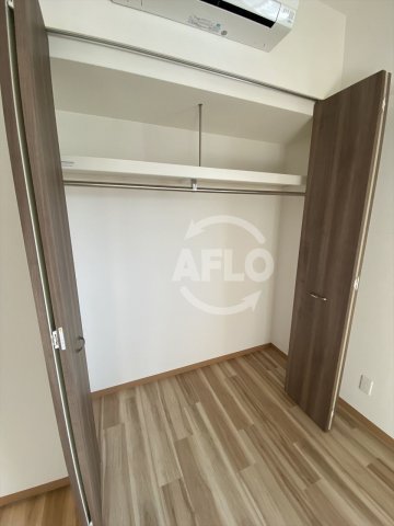 収納　クローバー・レジデンス文の里　クローゼット