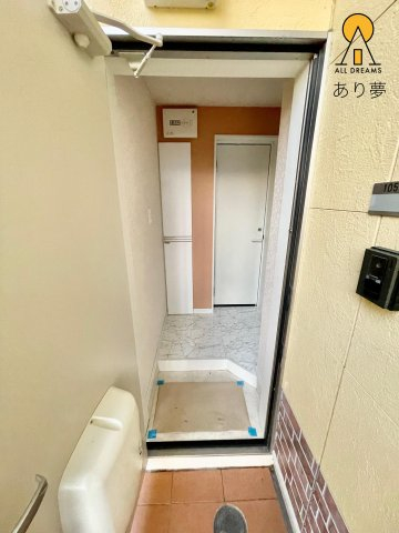 玄関　同シリーズ参考写真