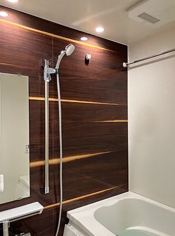 バス・シャワールーム