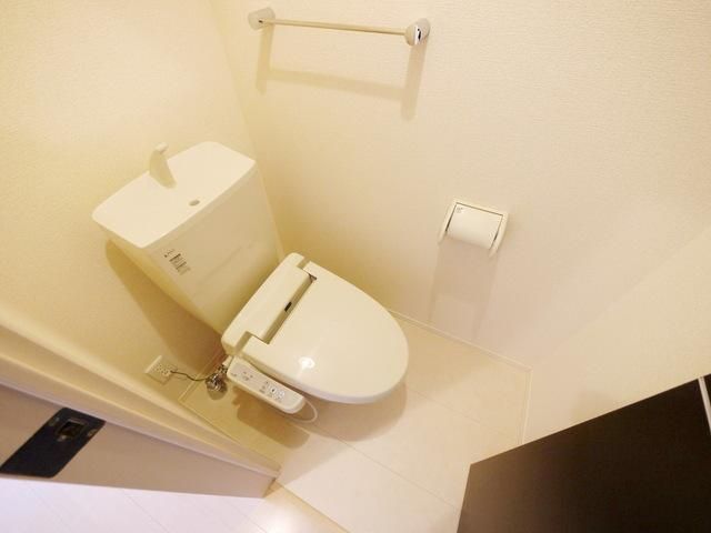 トイレ　★温水洗浄便座★