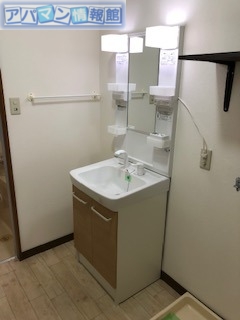 洗面設備　シャンプードレッサー新設