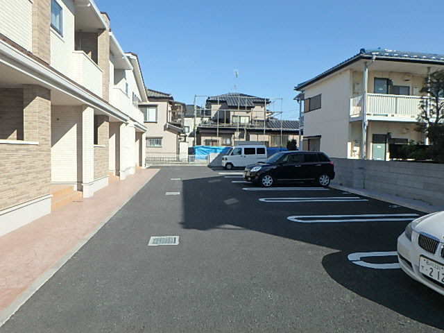 駐車場　駐車場