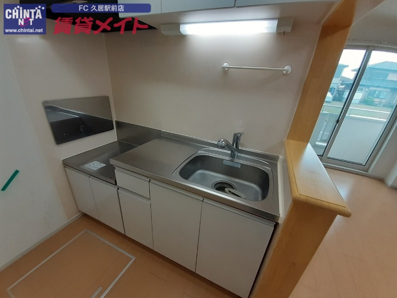 キッチン　同型参考写真