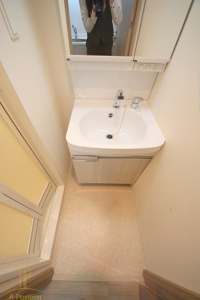 洗面設備　プレサンス天神橋ラ・デュアル