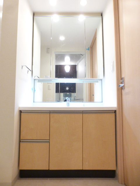 洗面設備　別部屋参考写真