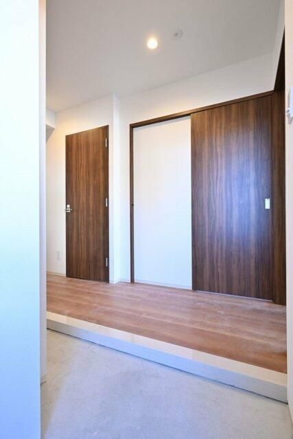 玄関　ゆったりとした玄関です