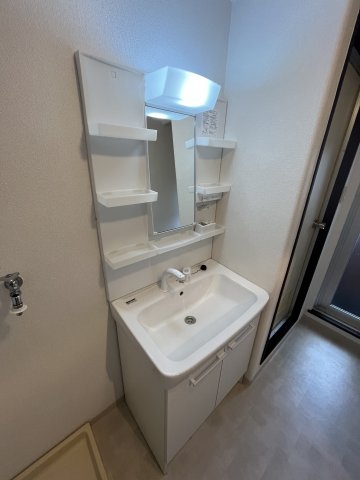 洗面設備　独立洗面化粧台付き☆