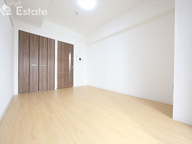 居室・リビング　内装