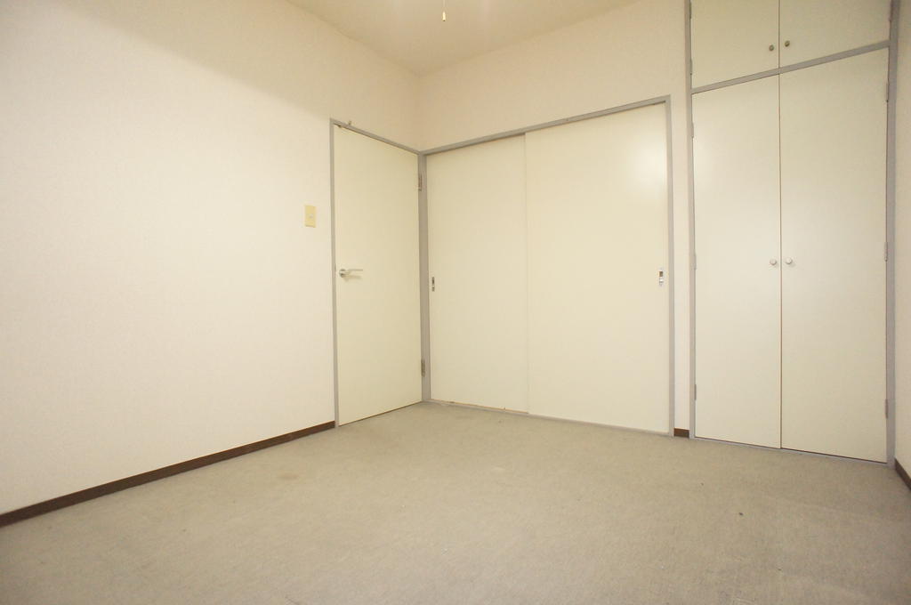 収納　洋室６帖の収納です！各部屋収納あります！